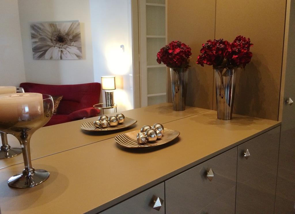 Hello Downtown Apartment - Eiffel Budapest Habitación foto