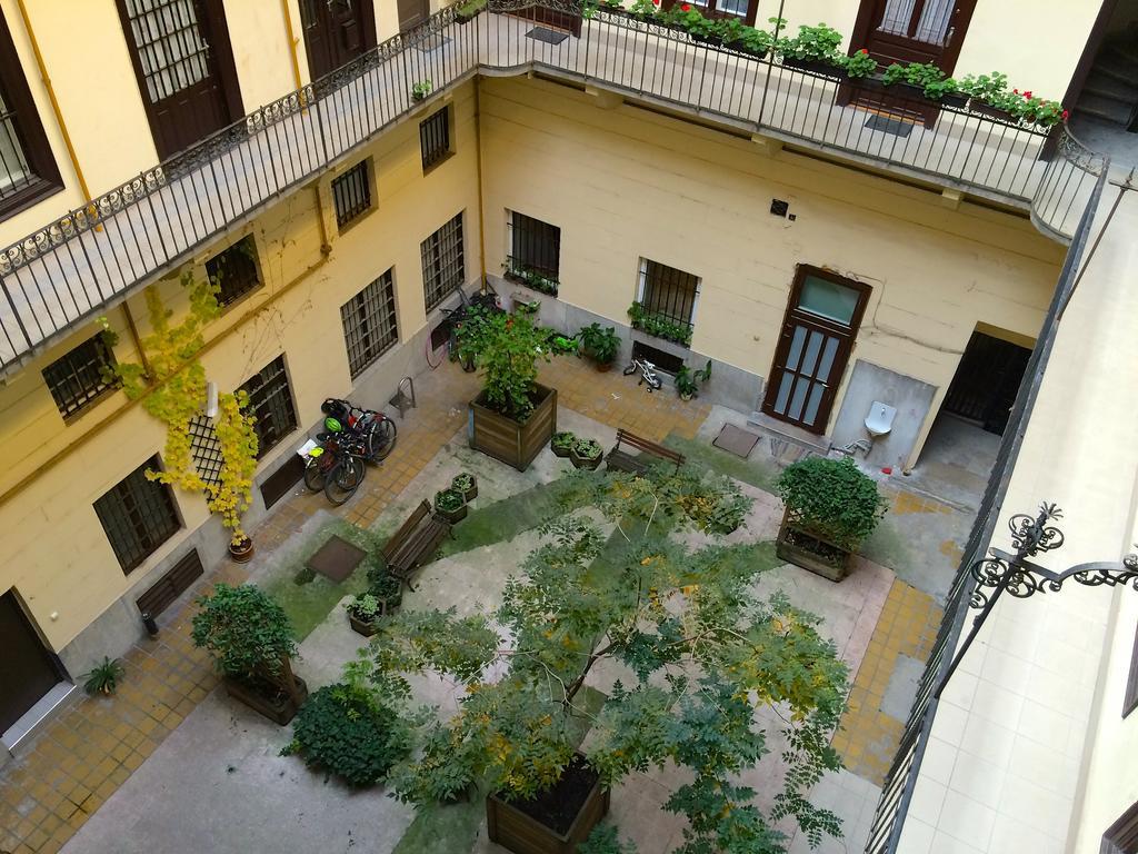 Hello Downtown Apartment - Eiffel Budapest Habitación foto
